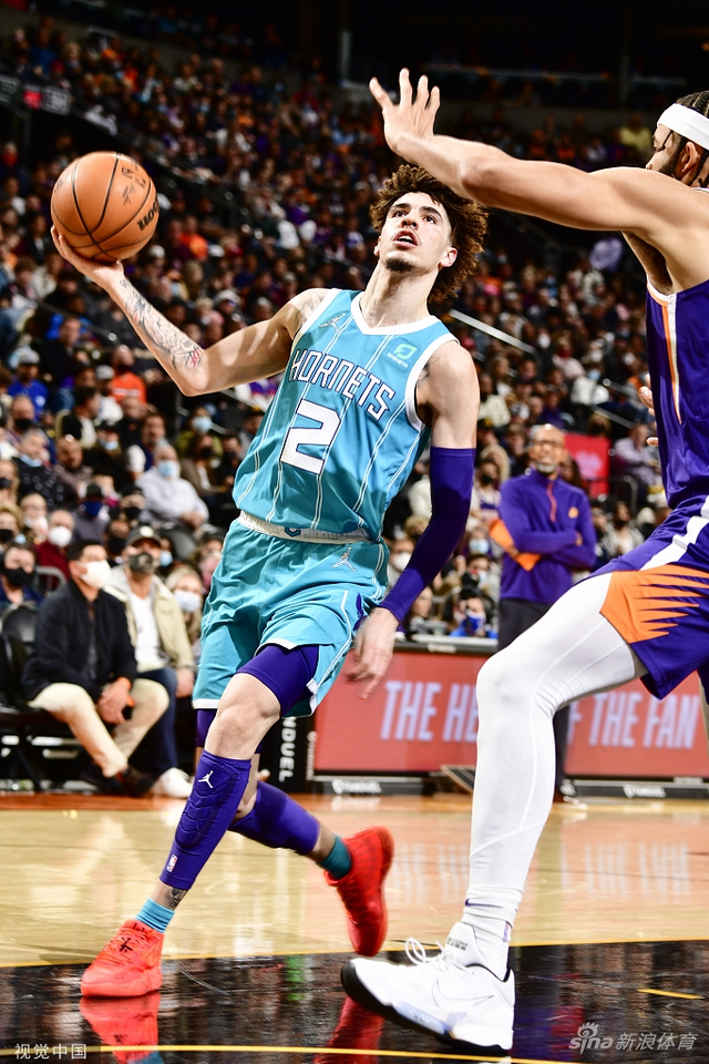 对网球深深 对网球深深