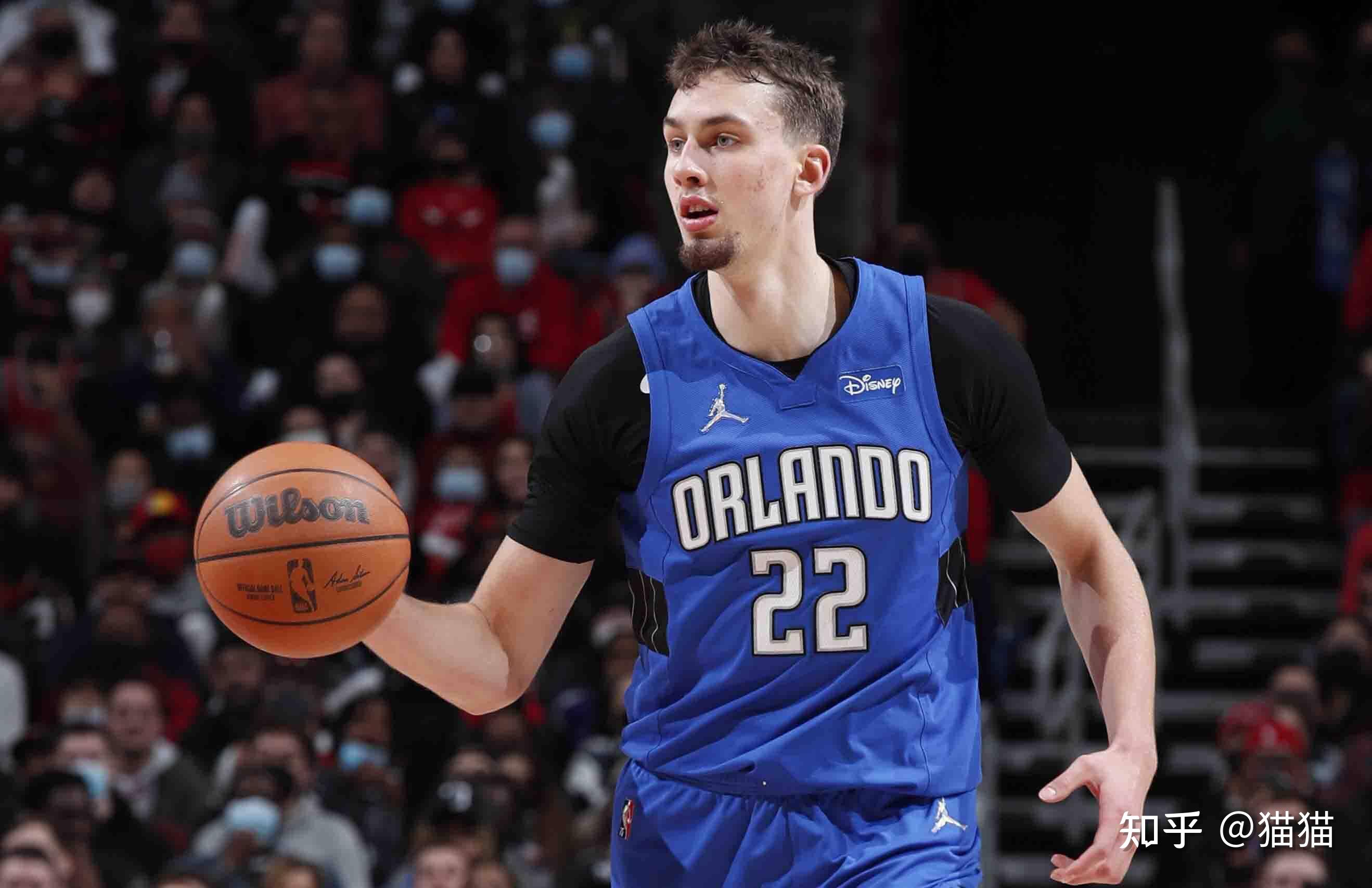 许多人来到 许多人来到